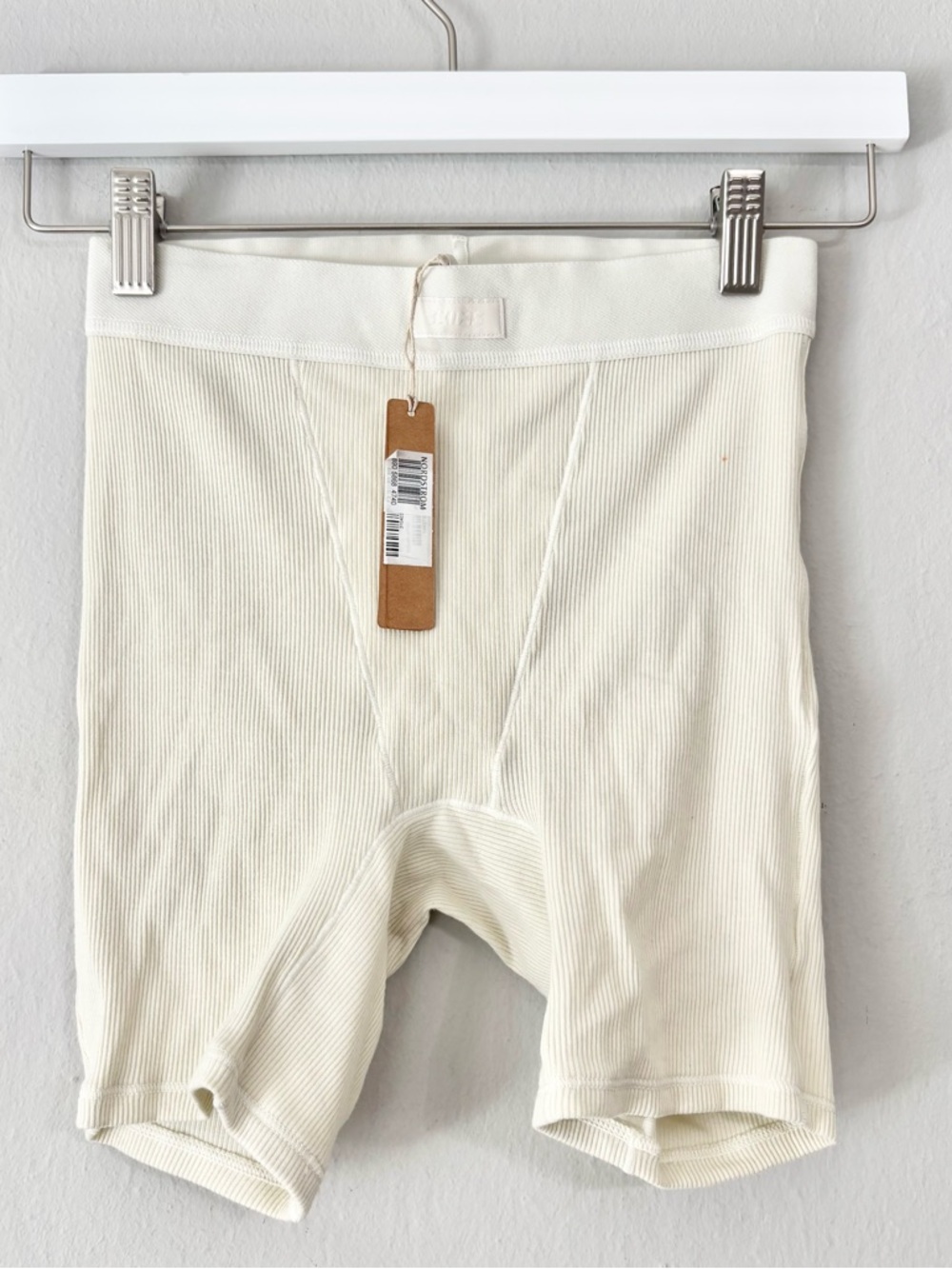 NEW Skims Cream Women’s Boxers Shorts